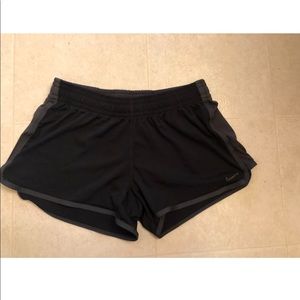 Black nike shorts